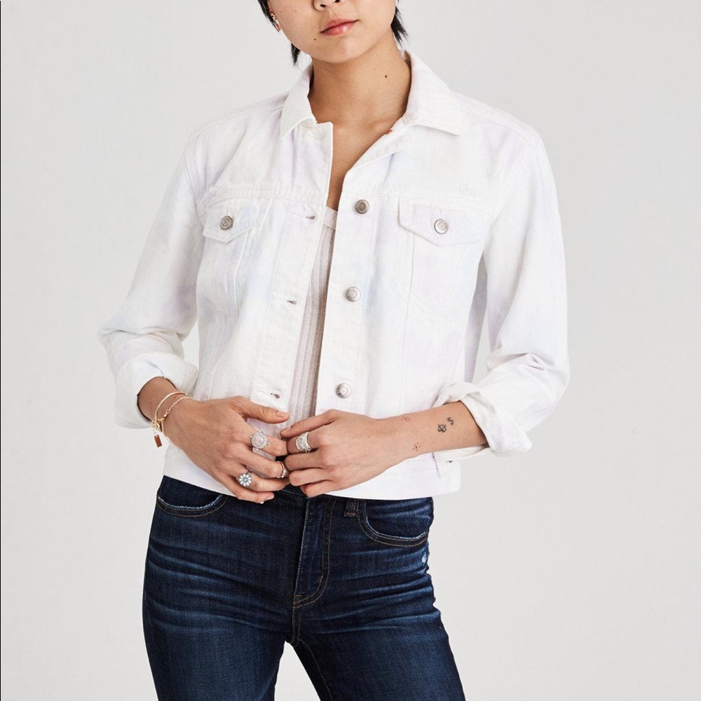 NEW American Eagle tie dye white denim jacket NWOT